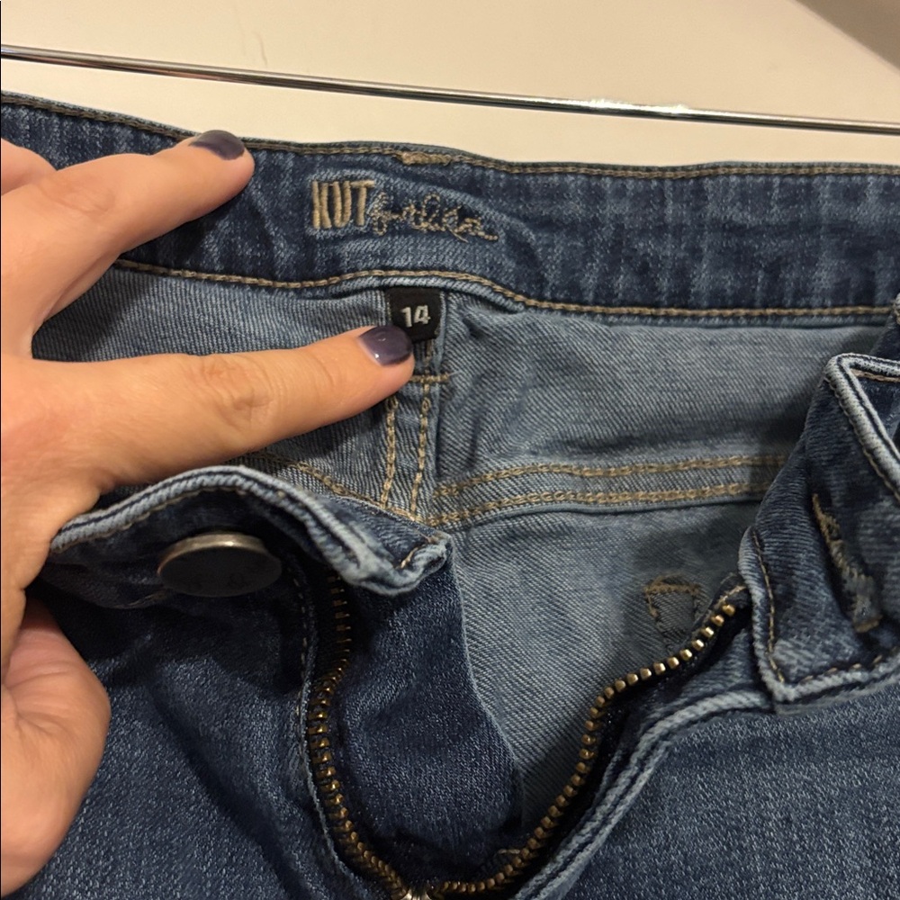 Kut from the Kloth Ripped Jeans Sz 14 - Picture 3 of 5